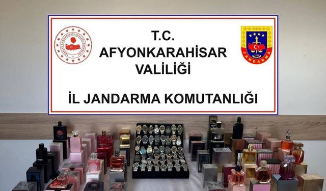 Afyonkarahisar'da jandarma kaçakçı peşine düşütü!