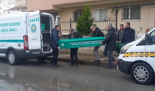 Manisa'da yaşlı kadın, Eskişehir'de 28 yaşında genç evinde ölü bulundu!