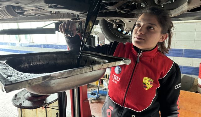 Şuhut Anayurt'tan Hatice Kartal, otomobil tamirinde usta oldu!