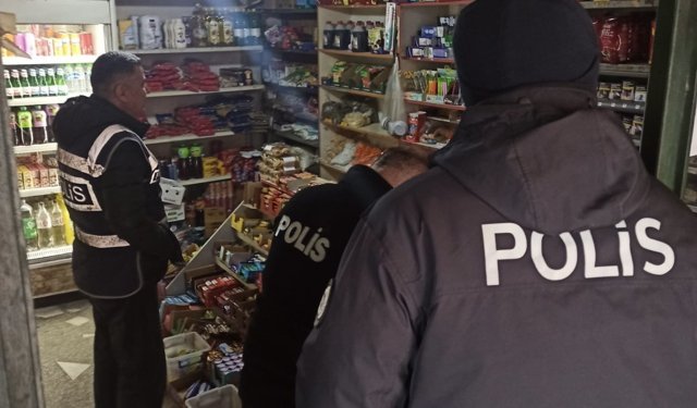 Uşak Emniyeti Okul Çevresinde Göz Açtırmıyor!