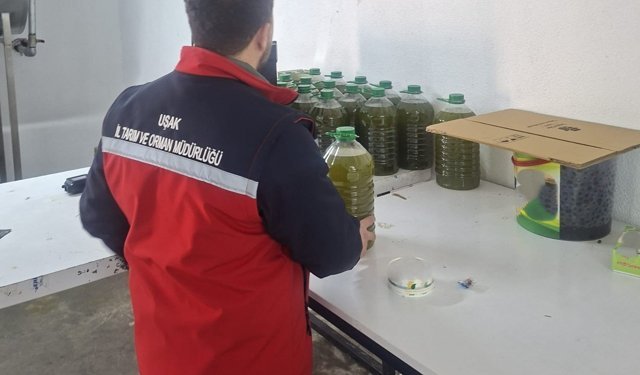 Uşak İl Sağlık Müdürlüğü'nden zeytin yağlarına sıkı takip!