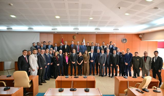 Uşak Valisi Aktaş İl Müdürleriyle Vedalaştı