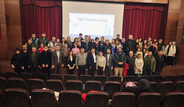 Uşak'ta bir ilke daha imza attılar! Çocuklara 4 bin 400 TL'lik cihaz verdiler!