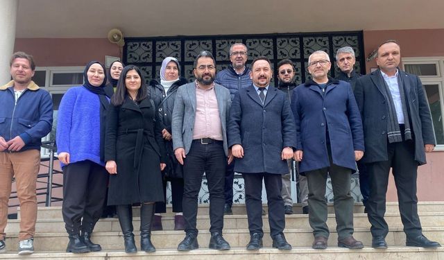 Uşak Kent Konseyinden Muharremşah okuluna ziyaret