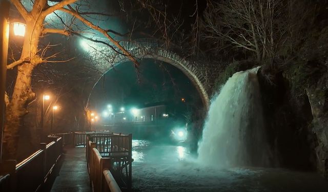 Clandras'ın ahşap yolu ışıklandırıldı !