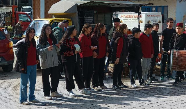 Kaşbelen Köyü’nde Ramazan ayının ruhu, gençlerin sesiyle yankılandı!
