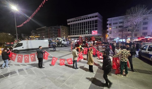 Özgür Özel Uşak’a geliyor