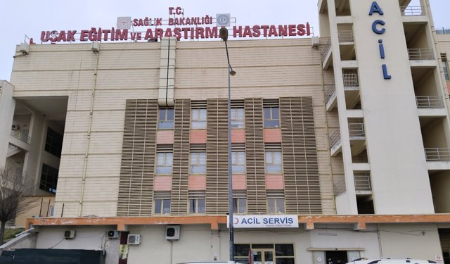 Çocuk hastalıkları uzmanı Doktor Hilal Çelik de Uşak Eğitim ve Araştırma Hastanesi'nde göreve başladı