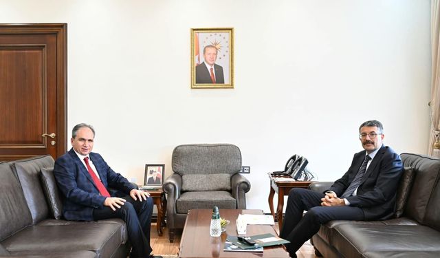 İsmail Güneş’ten Uşaklı yeni İçişleri Bakan Yardımcısı Ali Çelik’e ziyaret