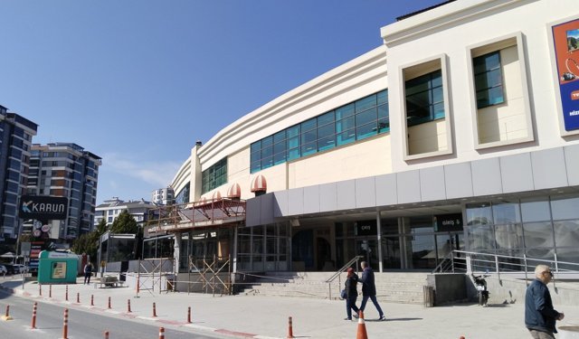 Uşak Karun AVM, bayram sonrası 10 gün içinde kapılarını yeniden açacak!