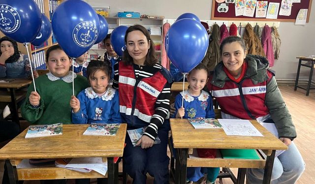 Uşak’ta çocuklar jandarmayı çizgi filmle öğreniyor