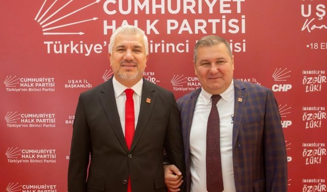 Uşak CHP İl Başkan Yardımcısı Enver Başakçıoğlu'ndan flaş istifa