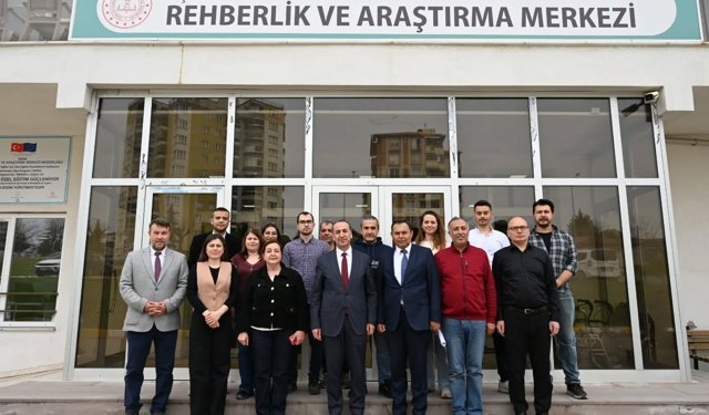 Uşak Rehberlik ve Araştırma Merkezi’ne İl Milli Eğitim Müdürlüğü tarafından ziyaret gerçekleştirildi