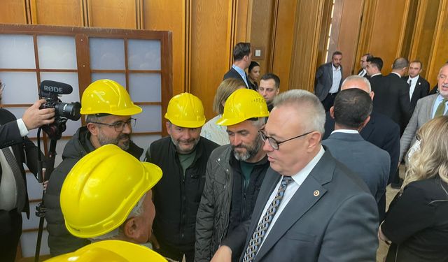 Uşak Milletvekili Ali Karaoba; Aylardır maaşlarını alamayan maden işçilerimiz yalnız değildir!