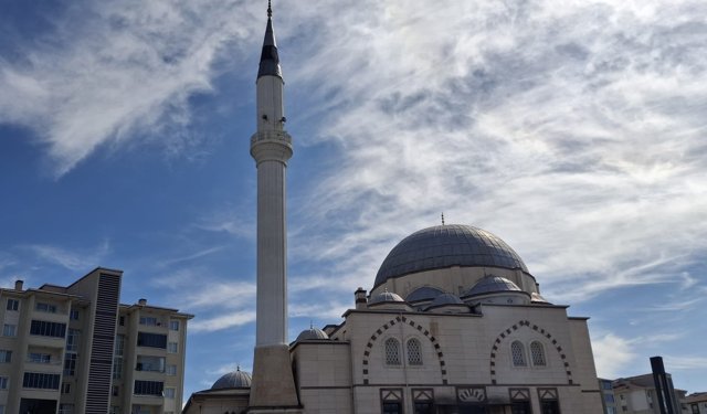 İslam’ın üzerinde hassasiyetle durduğu hususlardan biri eğitimdir