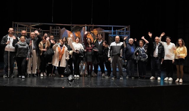 Türk Telekom'dan erişilebilir tiyatro projesi