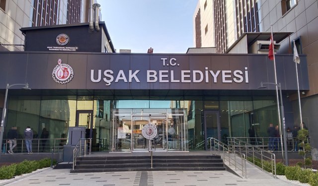 Uşak Milletvekili, operasyonla ilgili yasal duruma bakıp net bir açıklama yapacaklarını bildirdi