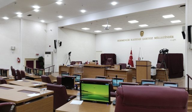 CHP Uşak eski İl Başkanı Fuat Yılmaz başkan vekilliği seçimi için acıklama yaptı