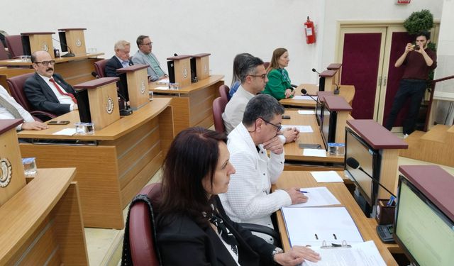 Uşak Belediye Meclisi'ndeki CHP Grubu'na Başkanvekili aranıyor!