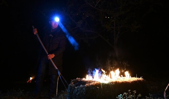 Uşak'ın komşusu Demirci'de zirai don nöbeti!