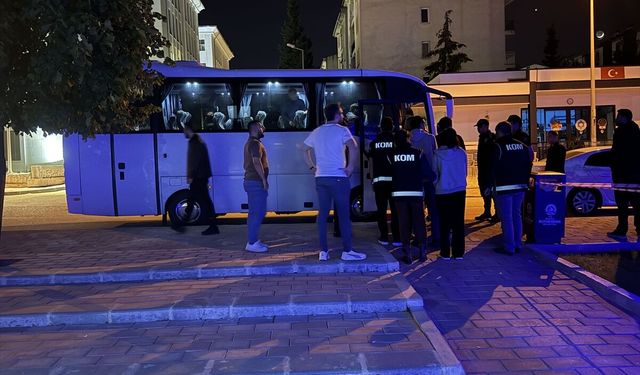Uşak'ın komşusu Denizli Merkezefendi'deki operasyonda 12 kişi tutuklandı