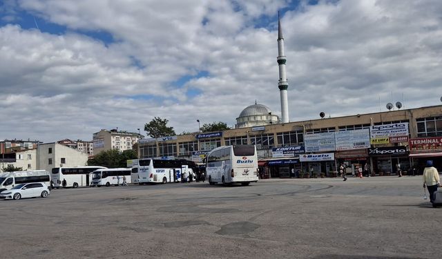 Uşak’tan 2 ilçeye 200 TL, 3 ilçeye ise 100 TL'den ulaşım yapılıyor!