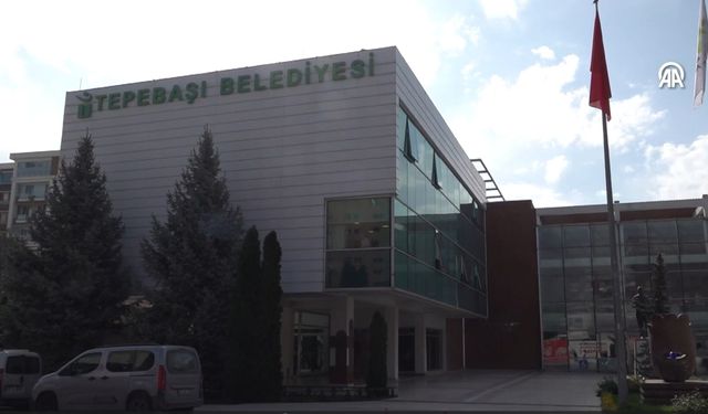 Eskişehir Tepebaşı Belediyesi'ne yönelik operasyon! 60 kişi gözaltında!