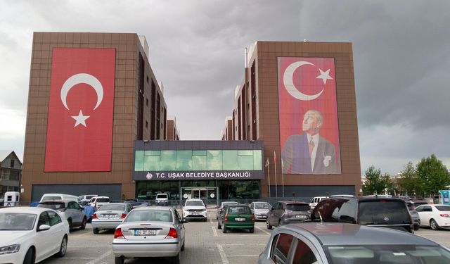 Uşak Belediyesi'nde müdürler değişti! İşte yapılan son atamalar!