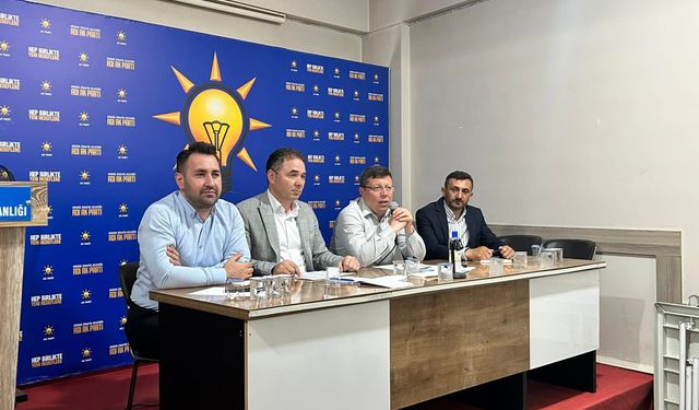 AK Parti Uşak Milletvekili Fahrettin Tuğrul, Manisa’nın bazı ilçelerine istişare ziyareti gerçekleştirdi