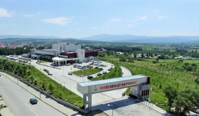 Gediz’de devrilen traktörde bulunan 2 kişiden biri hayatını kaybetti