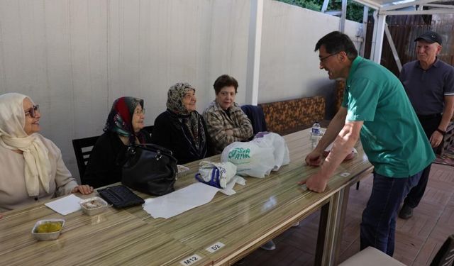 Kütahya Ilıca Hasulhas'ta kadın el emeği pazarı açıldı