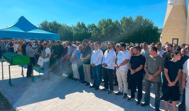 Ankara'da vefat eden Uşak Belediye Meclis üyesi Karahan, Pazarlar'da son yolculuğuna uğurlandı