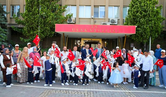 Uşak'ta 25 çocuk için toplu sünnet töreni düzenlendi