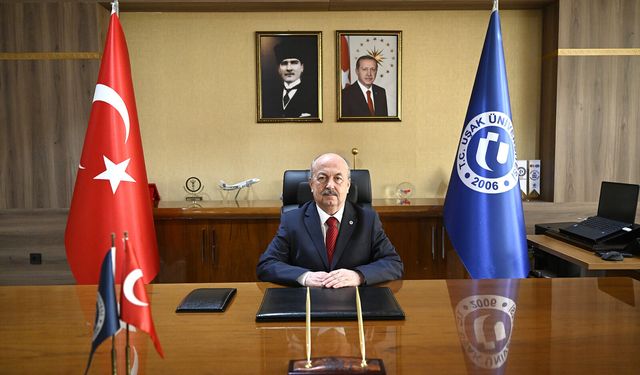 Rektör Demir: Uşak Üniversitesi'nde ülkesine bağlı nesiller yetiştiriyoruz