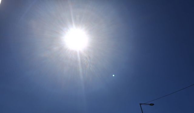 Uşaklılar Dikkat! Sıcaklar kavuruyor; güneşin kalıcı etki bıraktığı alerji ve yanık riski büyüyor!
