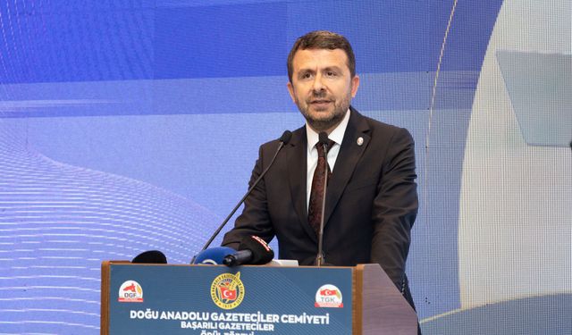 Dijital dönüşüm ne kadar hızlı olursa olsun, gazeteciliğin özü aynı kalacaktıri