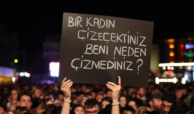 Kütahya'da Zaferin coşkusu MaNga konseriyle kutlandı