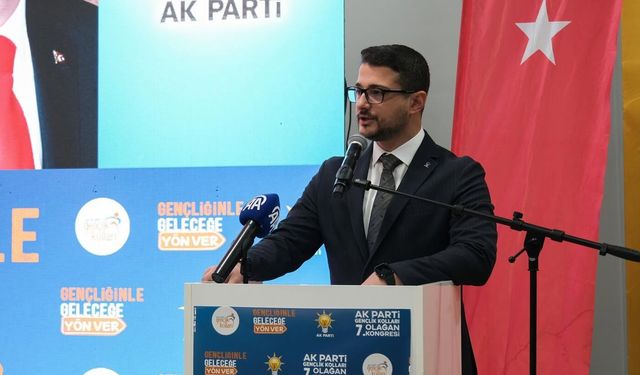 AK Parti Uşak İl Gençlik Kolları Başkanı Özkan, görevden affını istedi