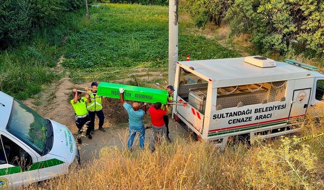 Afyon Sultandağı'nda kaza! 2 kişi yaşamını yitirdi, 1'i çocuk 2 kişi yaralandı!