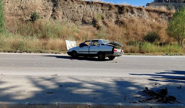 Simav ve Gediz yolunda kaza!  1 kişi hayatını kaybetti