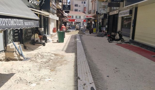 Uşak Mende Pazarı'nda sarraf soygununa karıştığı öne sürülen 4 kişi İstanbul'da yakalandı