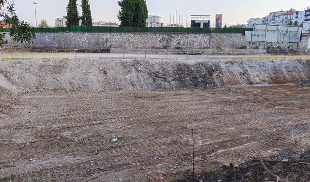 Uşak'ın yeni Öğretmenevi otel binasının temeli atılıyor