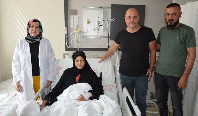 5'inci gebeliği olan ve 4 kez sezaryen geçiren hasta, Uşak'taki operasyonla sağlığına kavuştu