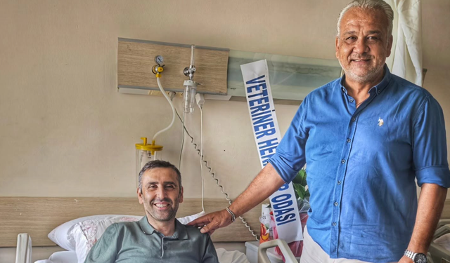 Halı saha maçına çıkan Uşak Tarım İl Müdürü Serkan Bilir'in sol ayağı kırıldı