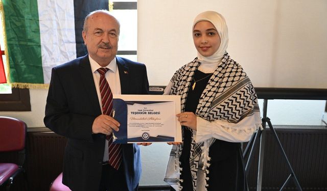 Uşak'ta Gazze'de Öğrenci Olmak Paneli yapıldı