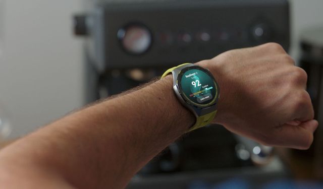 Huawei Watch GT 7 serisiyle ruh hali, su tüketimi ve beslenmeye kadar bir çok konuyu takip ediliyor