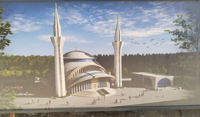 Uşak Eski Kız Meslek Lisesine yapılacak caminin cuma günleri oluşan yoğunluğu çözeceğini açıkladı