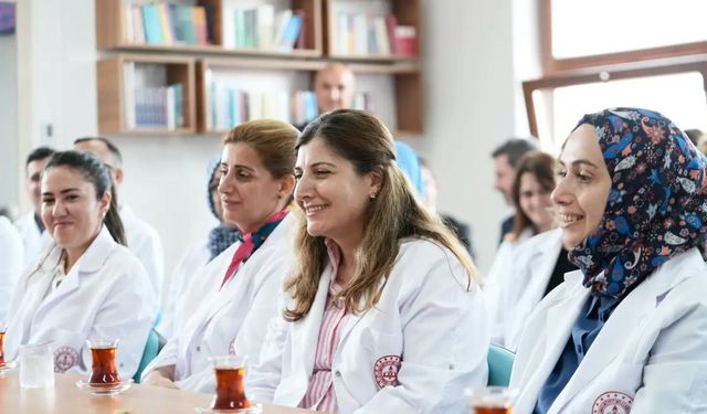 Öğretmenler Günü, Uşak'ta ve diğer illerde bu yıl bayram havasında geçecek