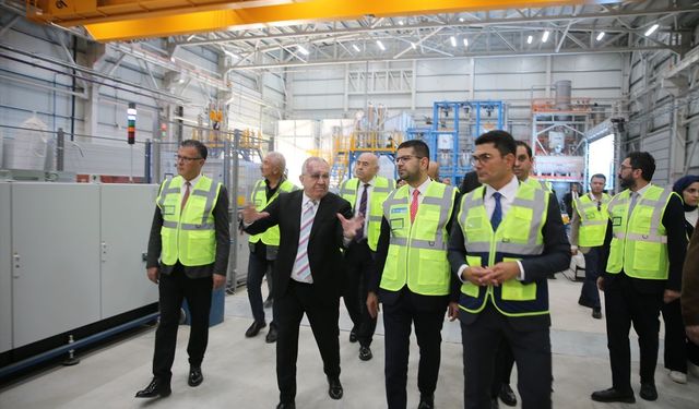 İspanya merkezli firma Manisa'daki boru fabrikasını hizmete aldı