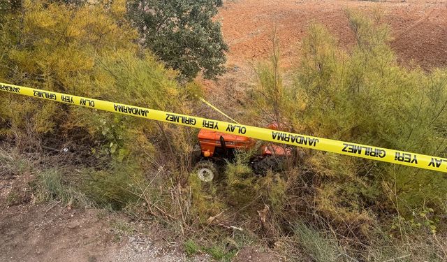 Eşme Takmak'ta devrilen traktörün sürücüsü Kanber Keleş, hayatını kaybetti